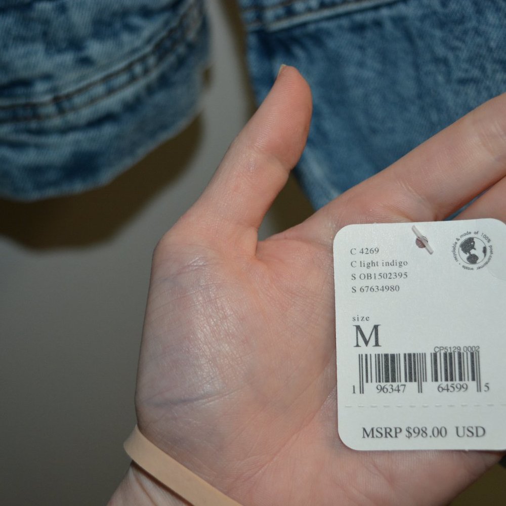 Free People Denim Jacket *NEW WITH TAGS* - Picture 4 of 7